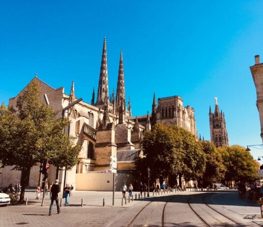 Bordeaux na własną rękę: jak znaleźć niedrogie agroturystyki wokół Saint-Émilion? Bordeaux na własną rękę: jak znaleźć niedrogie agroturystyki wokół Saint-Émilion?